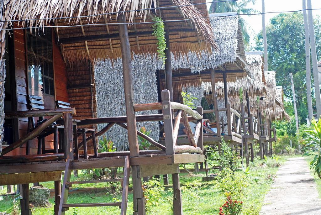 Angel Lanta Bungalow Koh Lanta Exterior photo